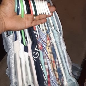 Tommy Hilfiger banana republic Guess N more